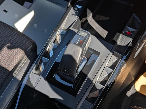 Used DS Automobiles DS 3 Crossback 2023 for sale - 76152028: Photo 22