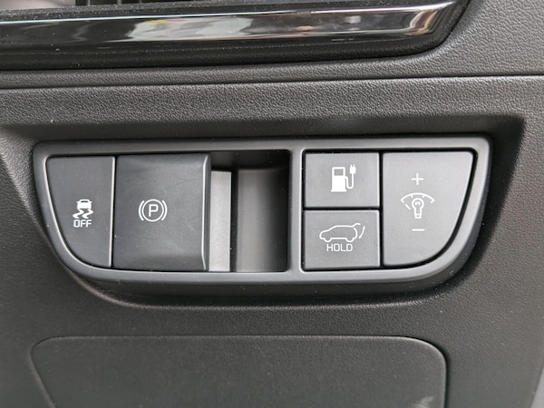 Used Kia EV6 2023 for sale - 76151610: Photo 15