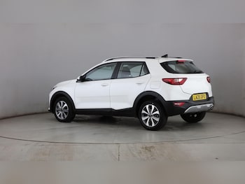 Used Kia Stonic 2025 for sale - 78260898: Photo