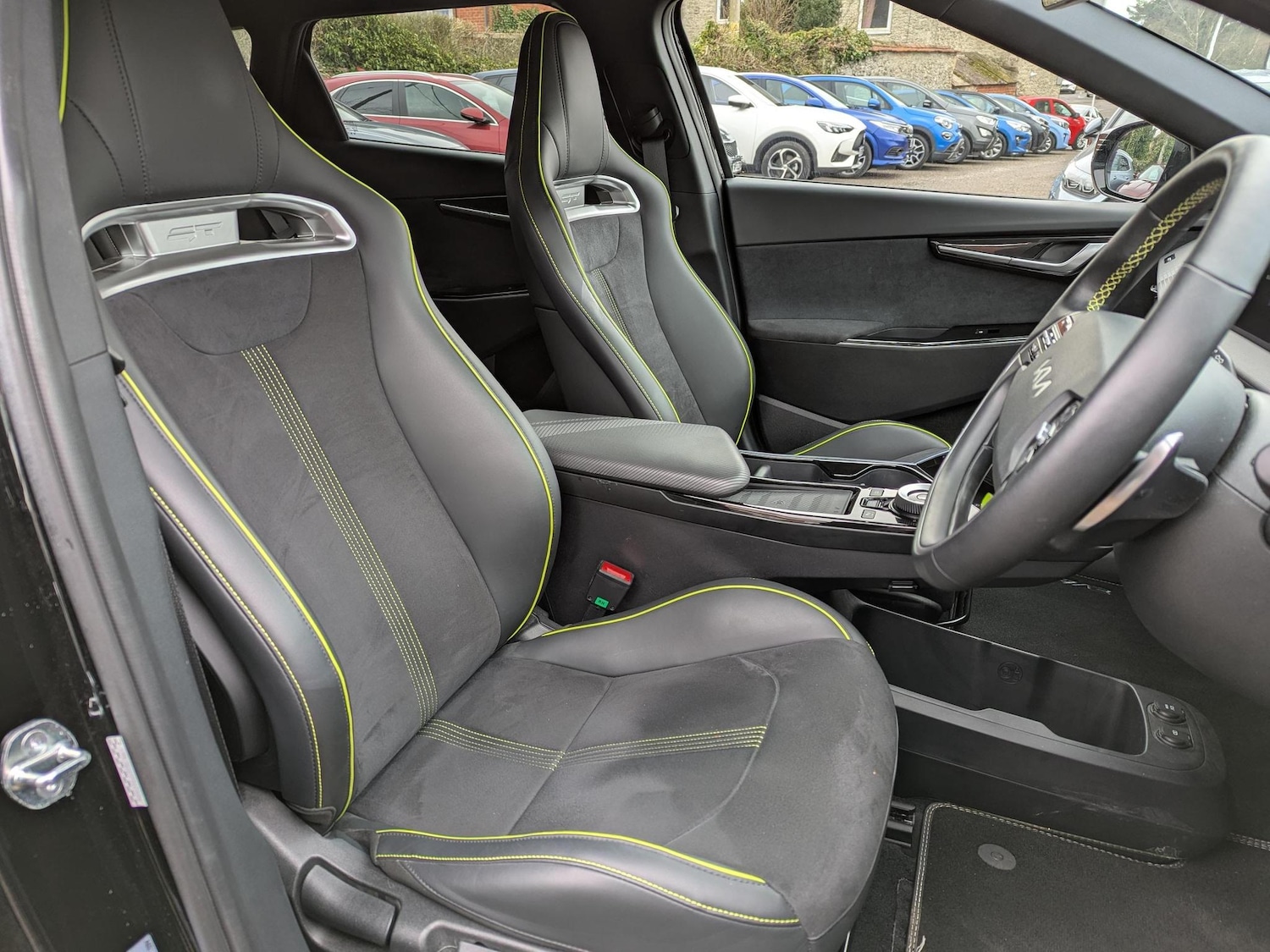 Used Kia EV6 2023 for sale - 77097529: Photo 13