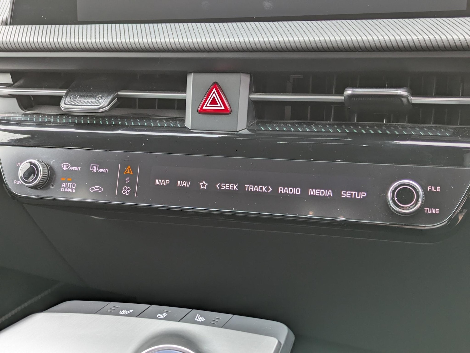 Used Kia EV6 2023 for sale - 77097529: Photo 29