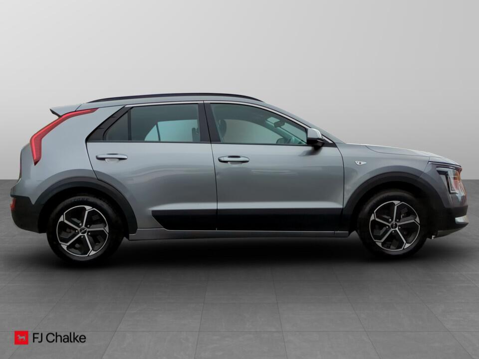 Used Kia Niro 2022 for sale - 76550356: Photo 2