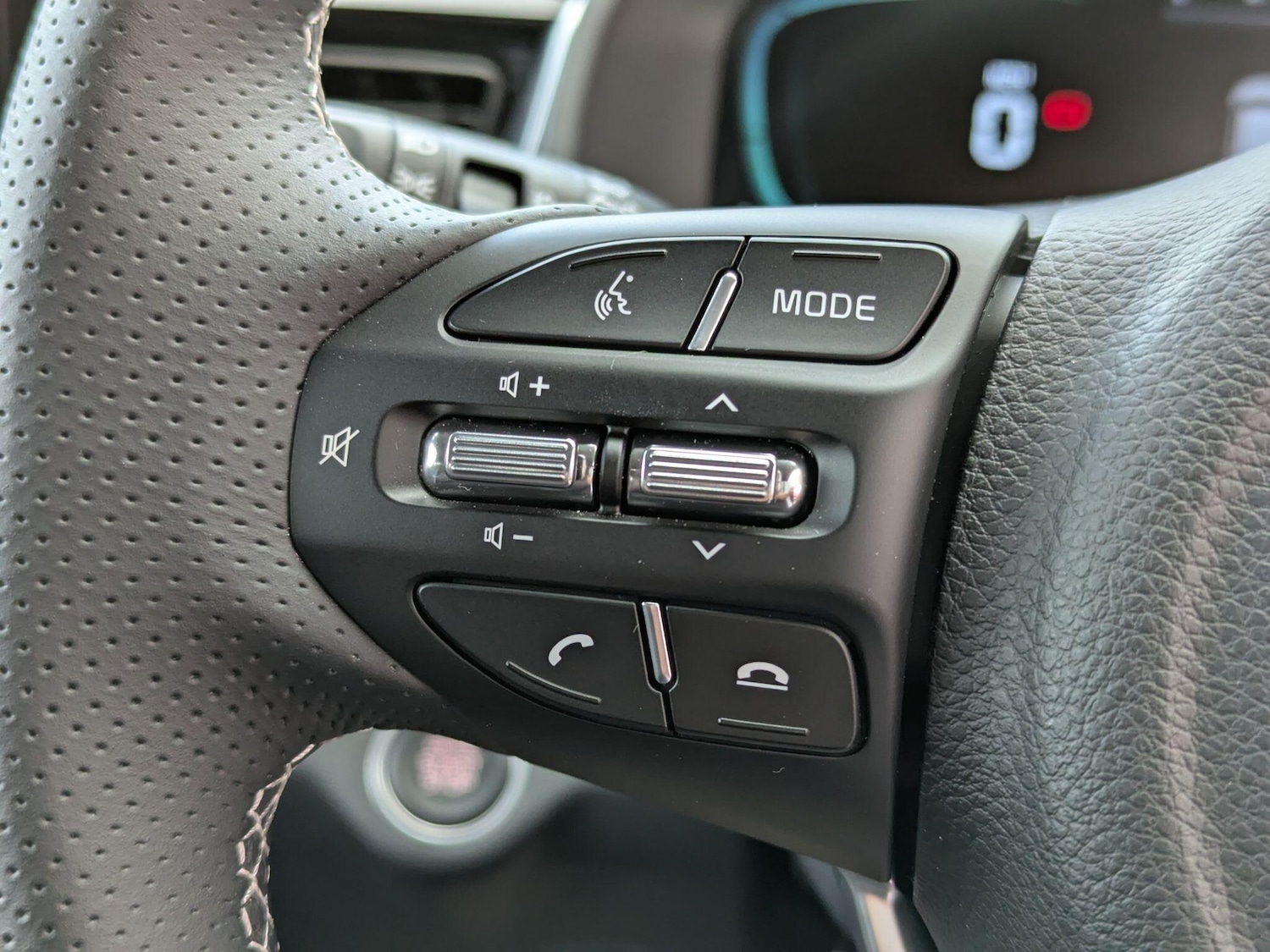 Used Kia Stonic 2025 for sale - 77315300: Photo 15