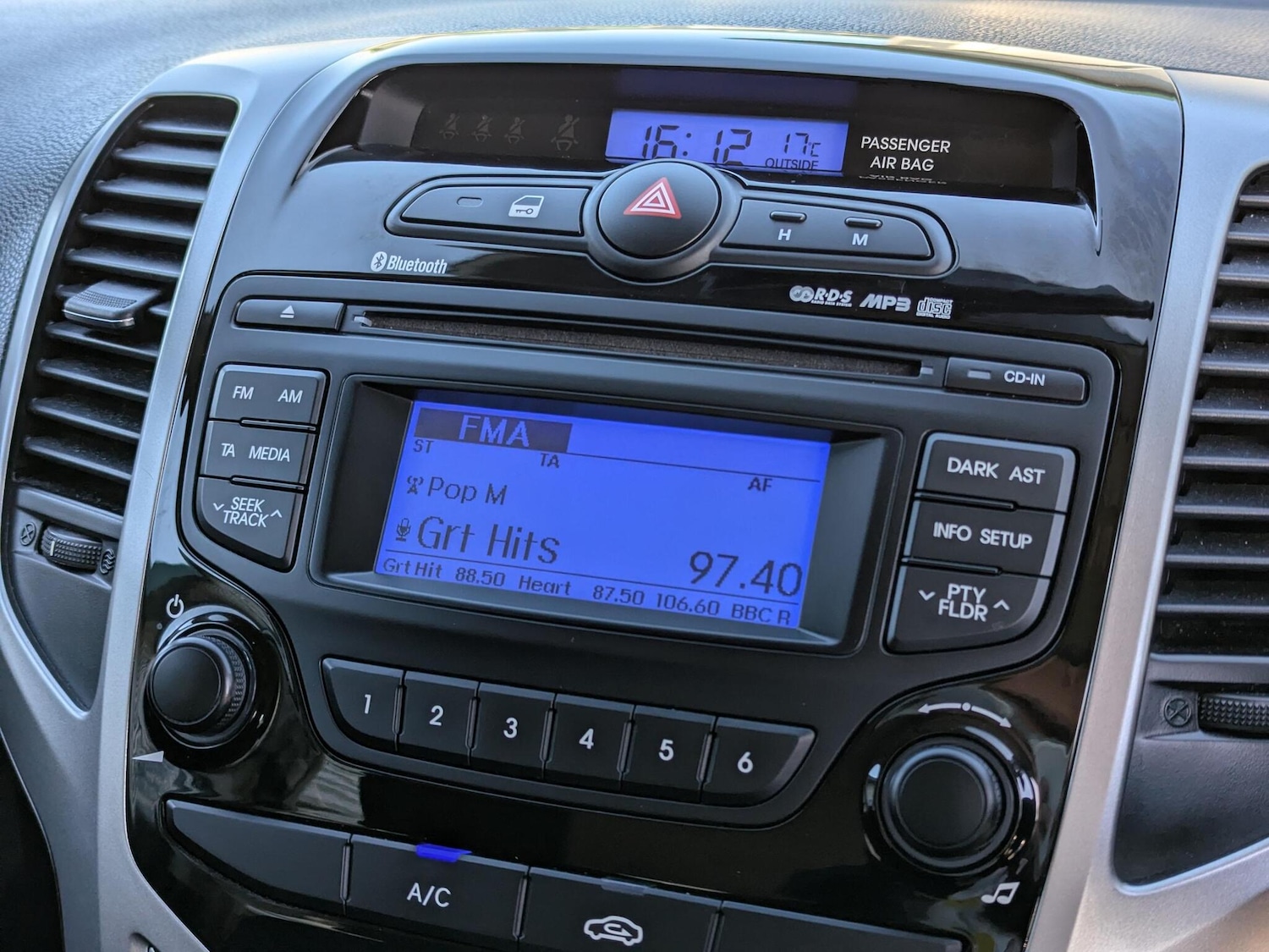 Used Hyundai Ix20 2014 for sale - 76152538: Photo 17