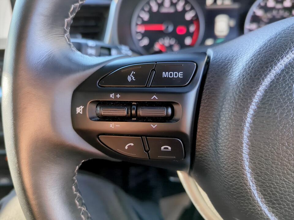 Used Kia Stonic 2023 for sale - 76592125: Photo 16