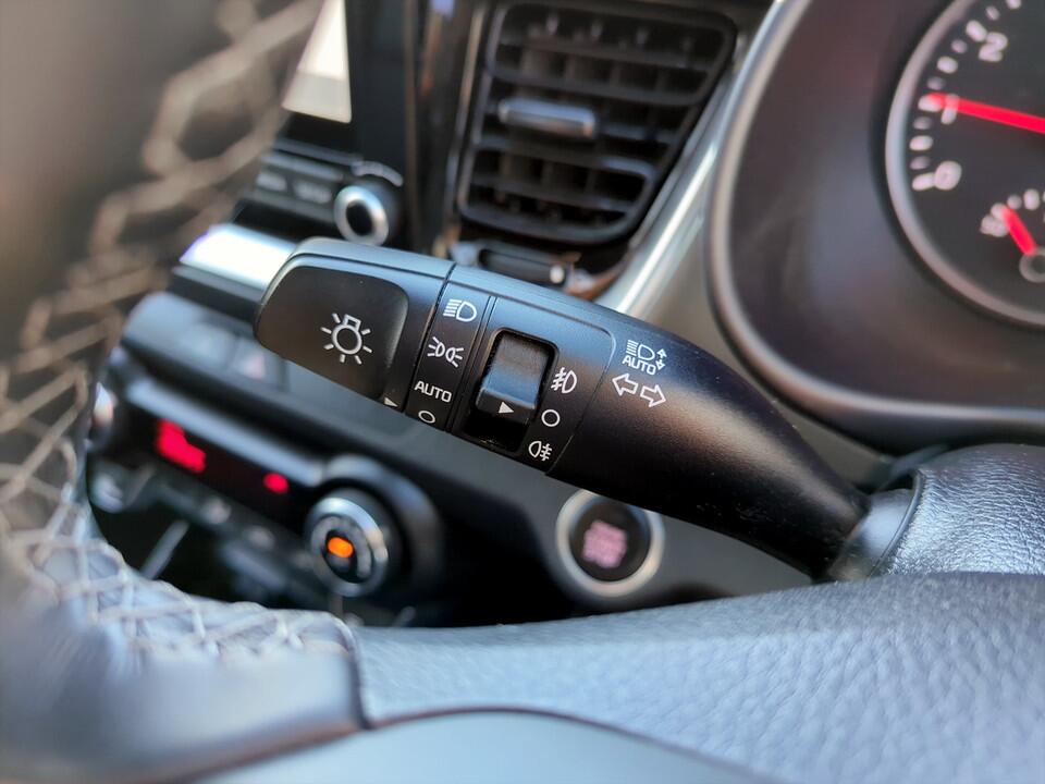 Used Kia Stonic 2023 for sale - 76592125: Photo 17