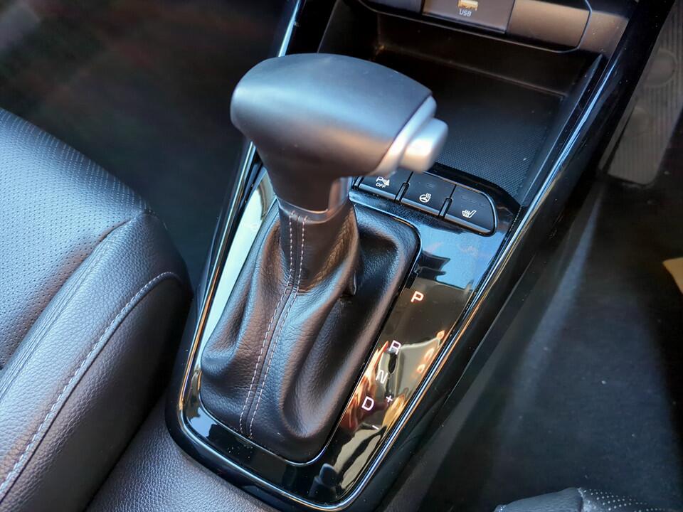 Used Kia Stonic 2023 for sale - 76592125: Photo 22