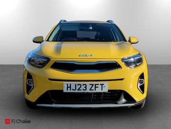 Used Kia Stonic 2023 for sale - 76592125: Photo