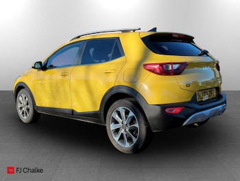 Used Kia Stonic 2023 for sale - 76592125: Photo