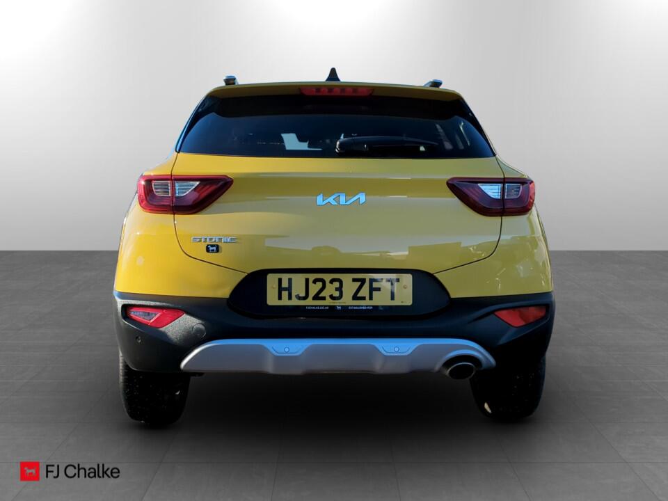 Used Kia Stonic 2023 for sale - 76592125: Photo 5