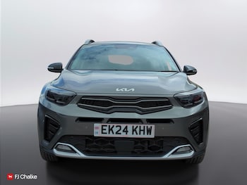 Used Kia Stonic 2024 for sale - 78751986: Photo