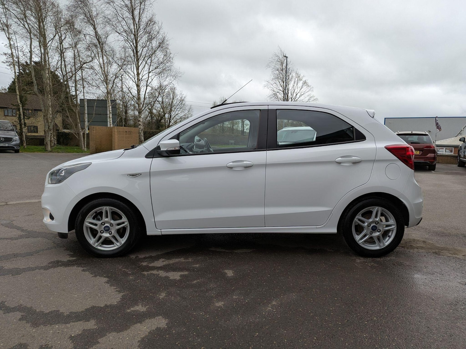 Used Ford Ka+ 2017 for sale - 77705412: Photo 3