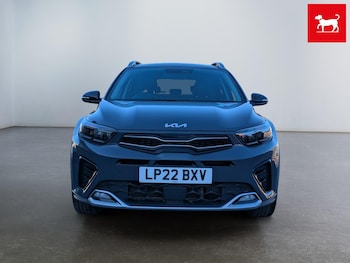 Used Kia Stonic 2022 for sale - 76151562: Photo 2