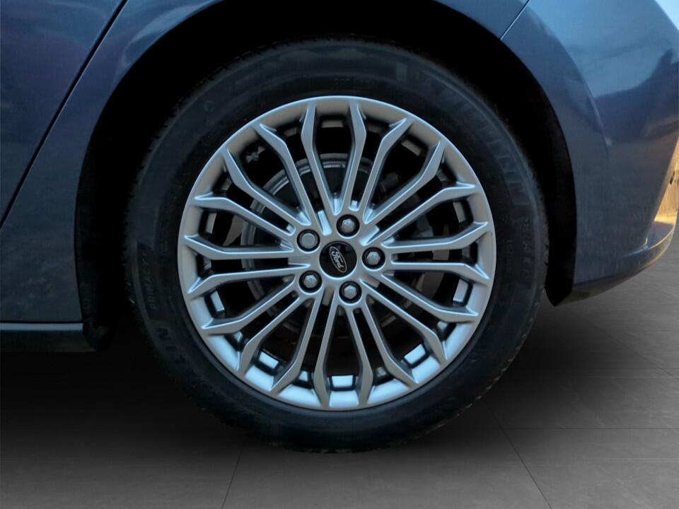 Used Ford Focus 2020 for sale - 76550766: Photo 14