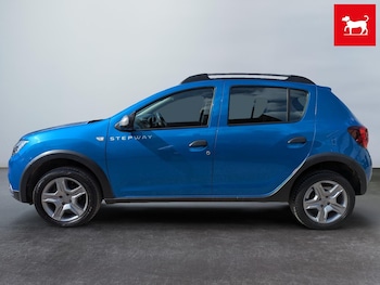 Used Dacia Sandero Stepway 2017 for sale - 75377840: Photo