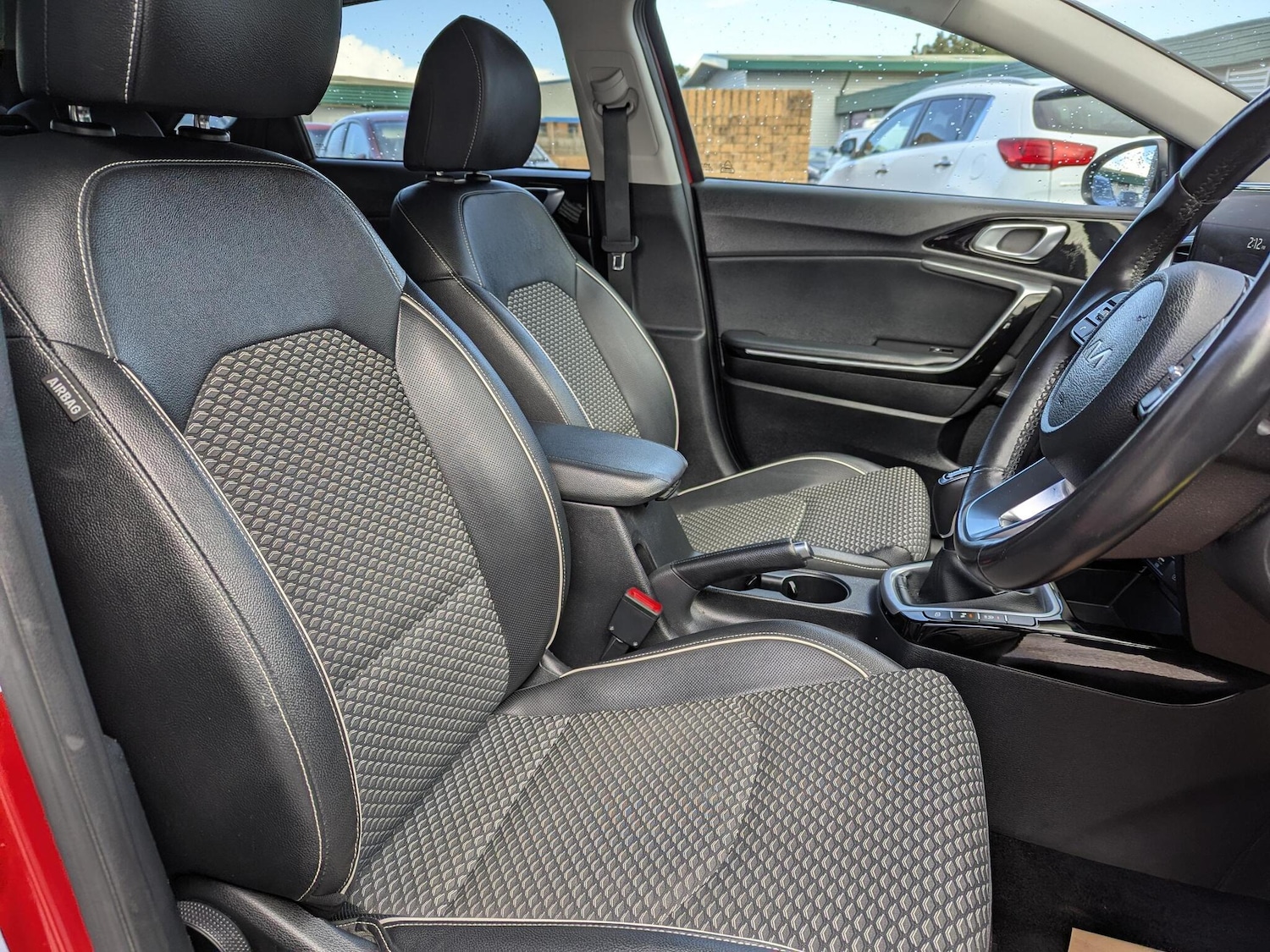 Used Kia Ceed 2022 for sale - 76152560: Photo 10