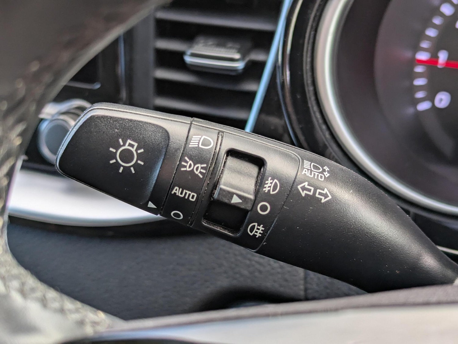 Used Kia Ceed 2022 for sale - 76152560: Photo 15