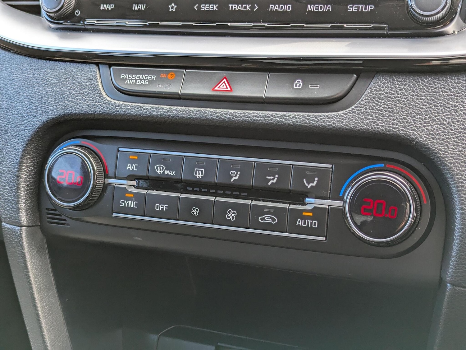 Used Kia Ceed 2022 for sale - 76152560: Photo 21
