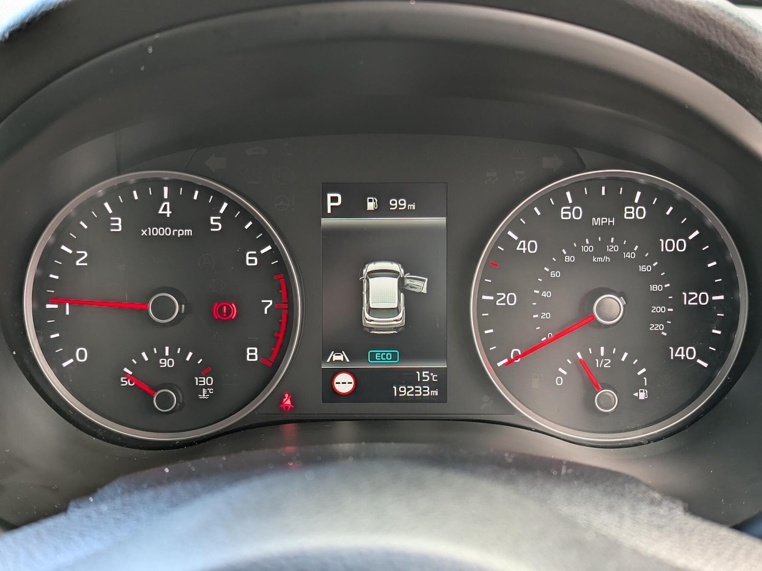 Used Kia Stonic 2023 for sale - 76151832: Photo 17