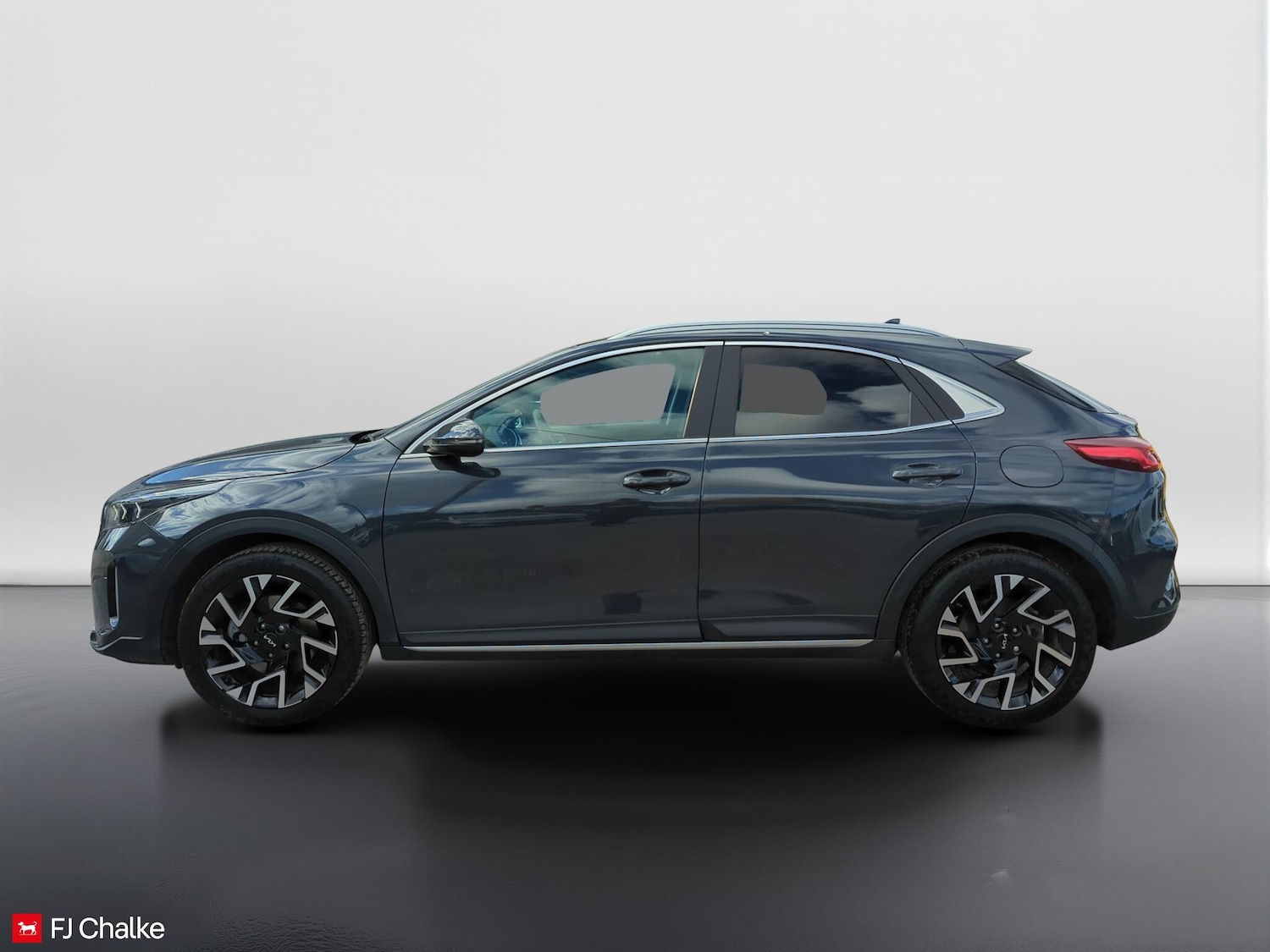 Used Kia XCeed 2025 for sale - 78034501: Photo 2