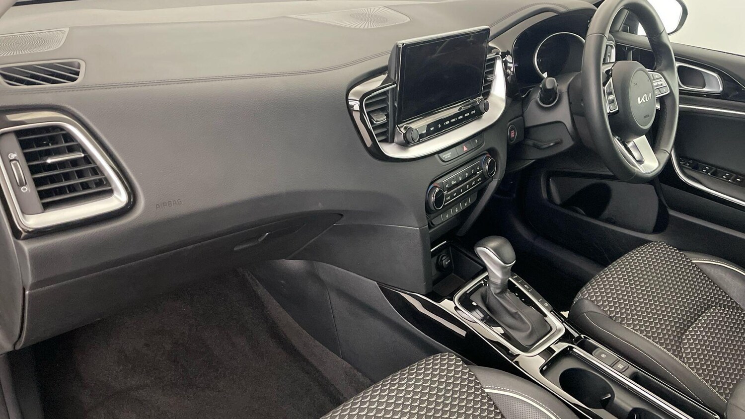 Used Kia Ceed 2025 for sale - 77509913: Photo 8