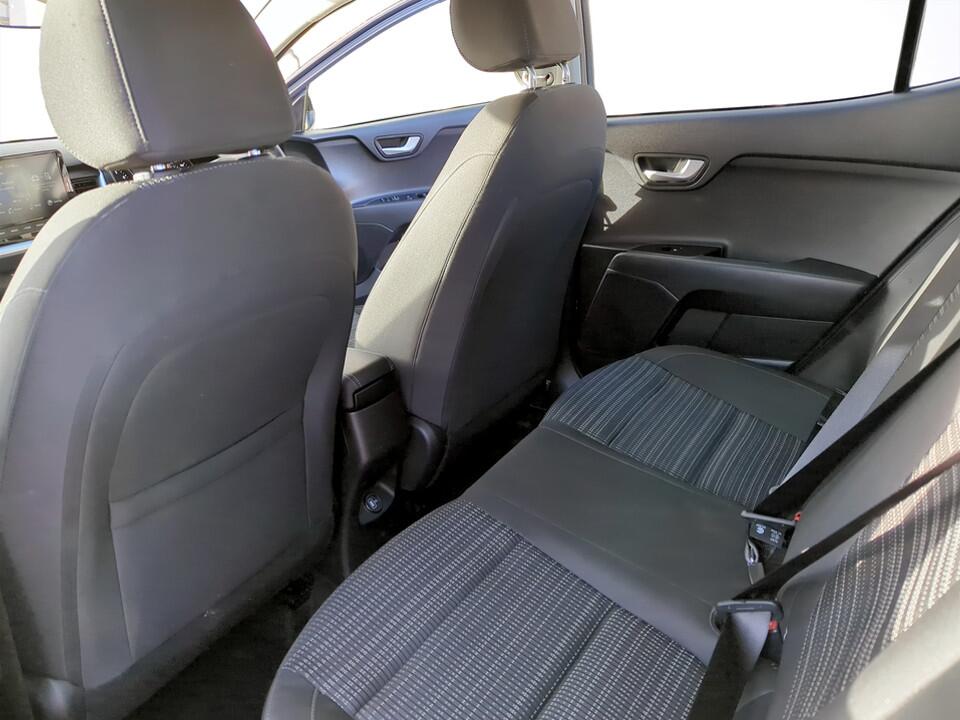 Used Kia Stonic 2022 for sale - 76839397: Photo 12