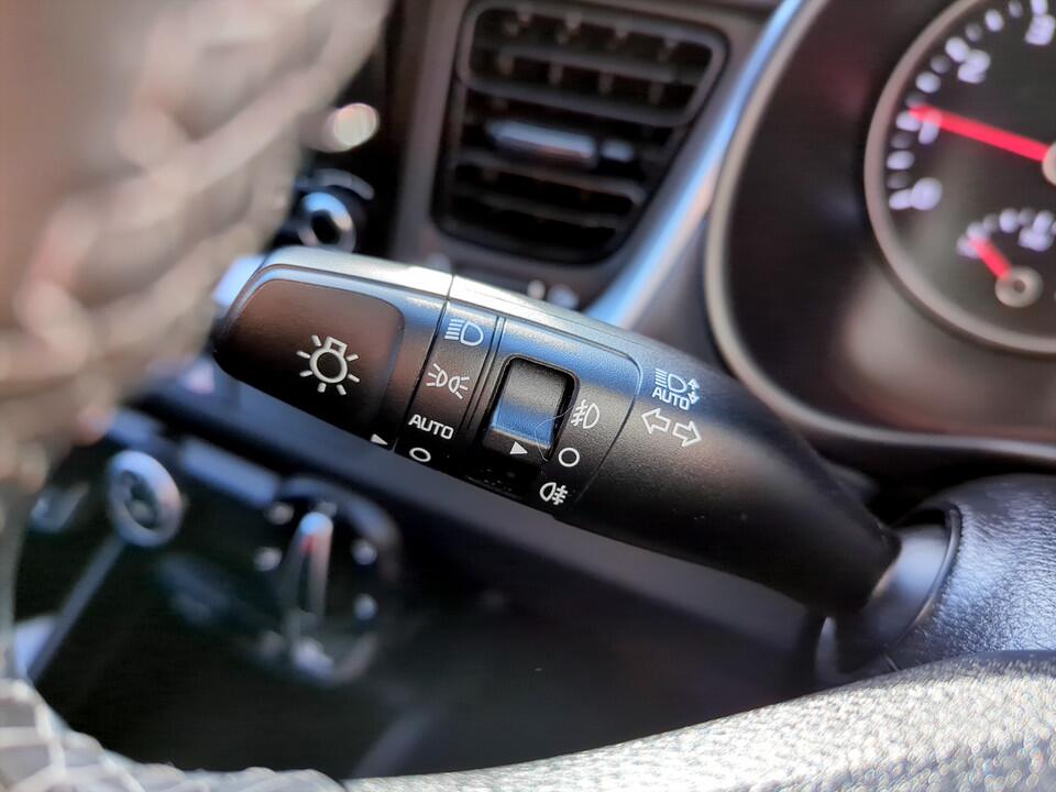 Used Kia Stonic 2022 for sale - 76839397: Photo 19