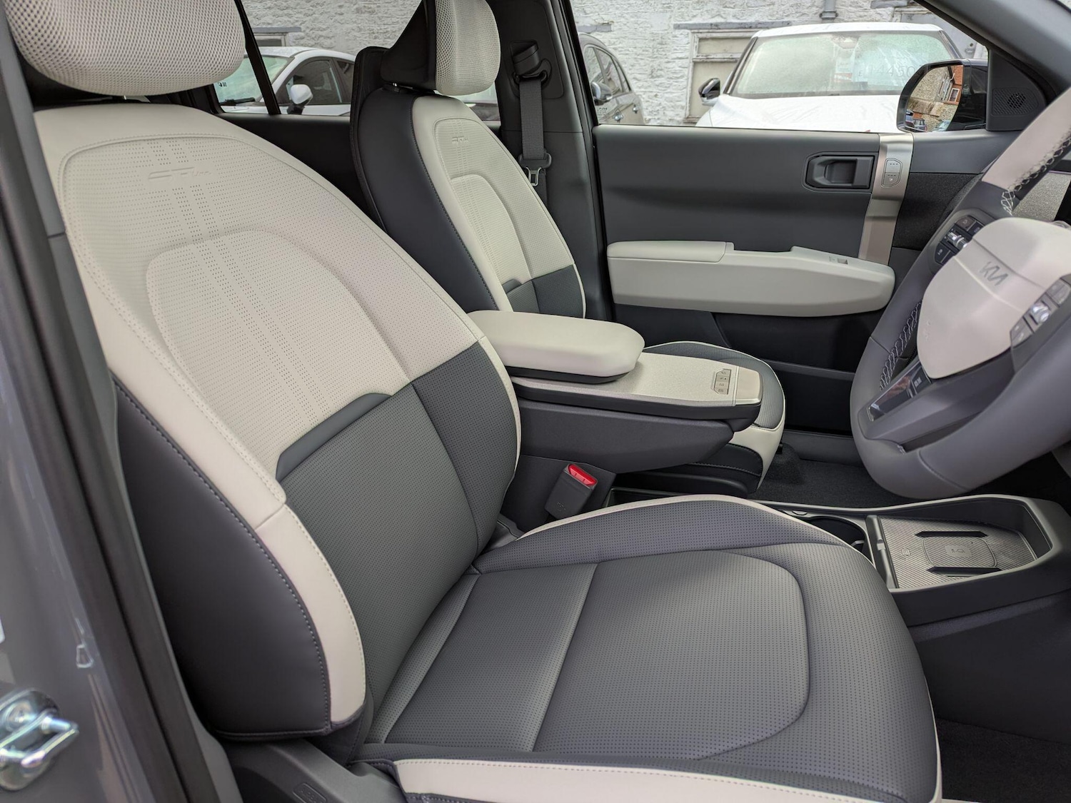 Used Kia EV3 2025 for sale - 76913631: Photo 12