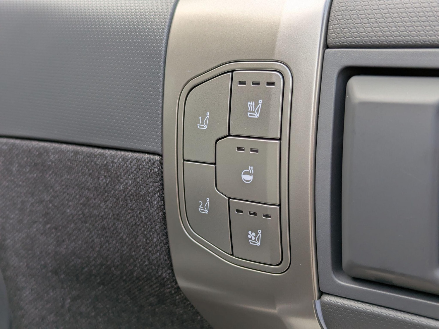 Used Kia EV3 2025 for sale - 76913631: Photo 15