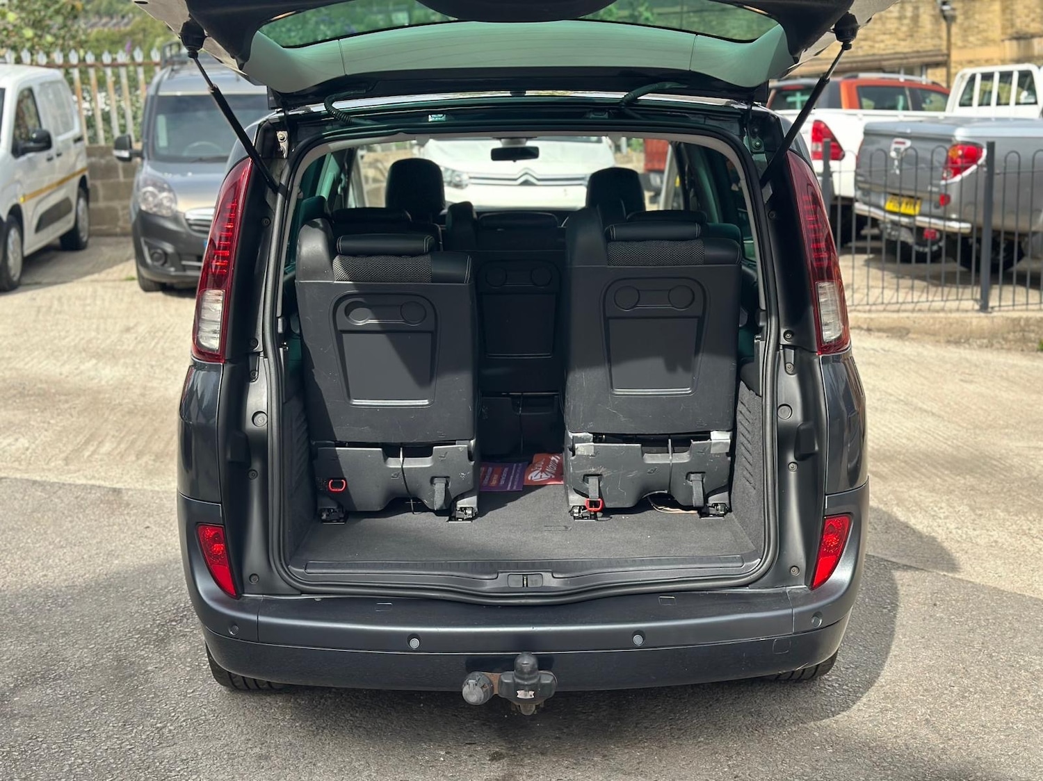 Vehicle 28