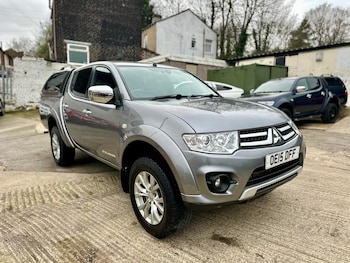 Used Mitsubishi L200 2015 for sale - 77647234: Photo