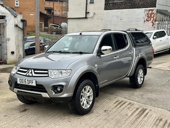 Used Mitsubishi L200 2015 for sale - 77647234: Photo