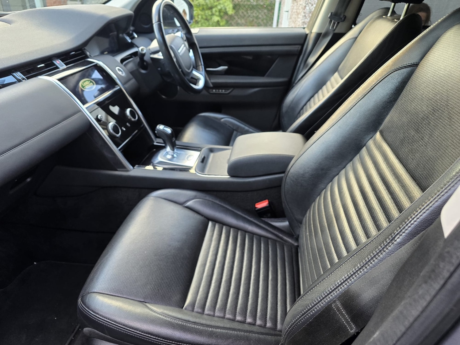 Used Land Rover Discovery Sport 2020 for sale - 76213720: Photo 12