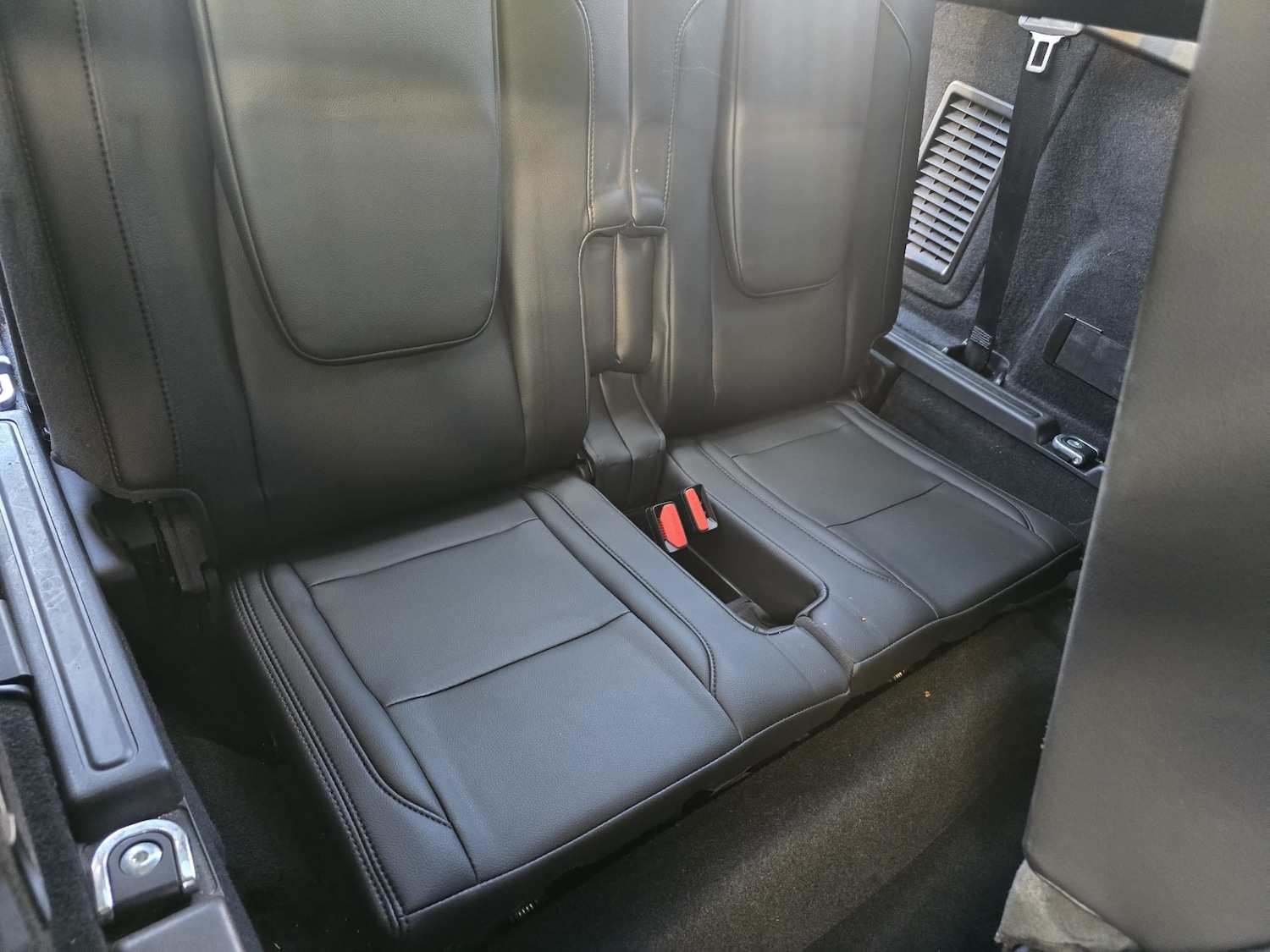 Used Land Rover Discovery Sport 2020 for sale - 76213720: Photo 15