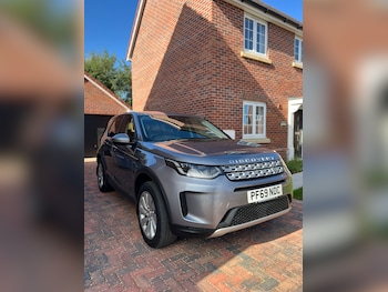 Used Land Rover Discovery Sport 2020 for sale - 76213720: Photo