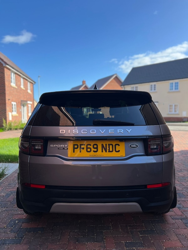 Used Land Rover Discovery Sport 2020 for sale - 76213720: Photo 6