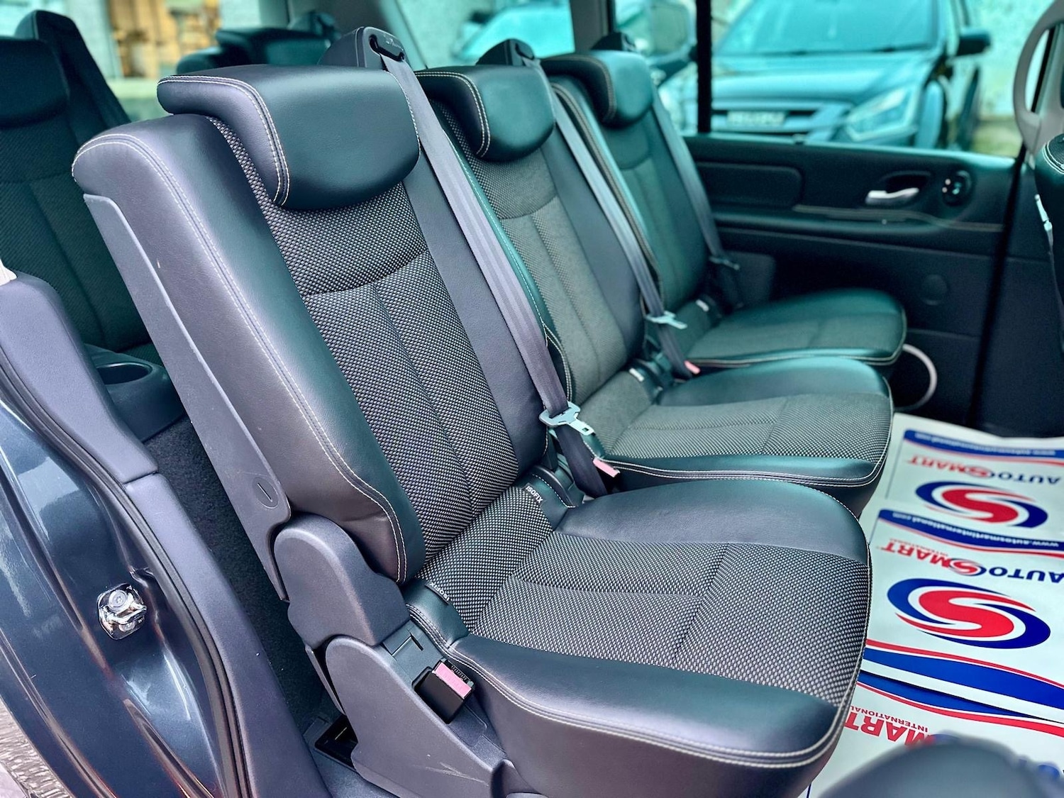 Used Renault Grand Espace 2011 for sale - 76562568: Photo 12