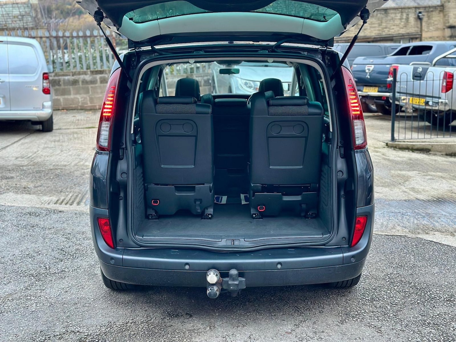 Used Renault Grand Espace 2011 for sale - 76562568: Photo 27