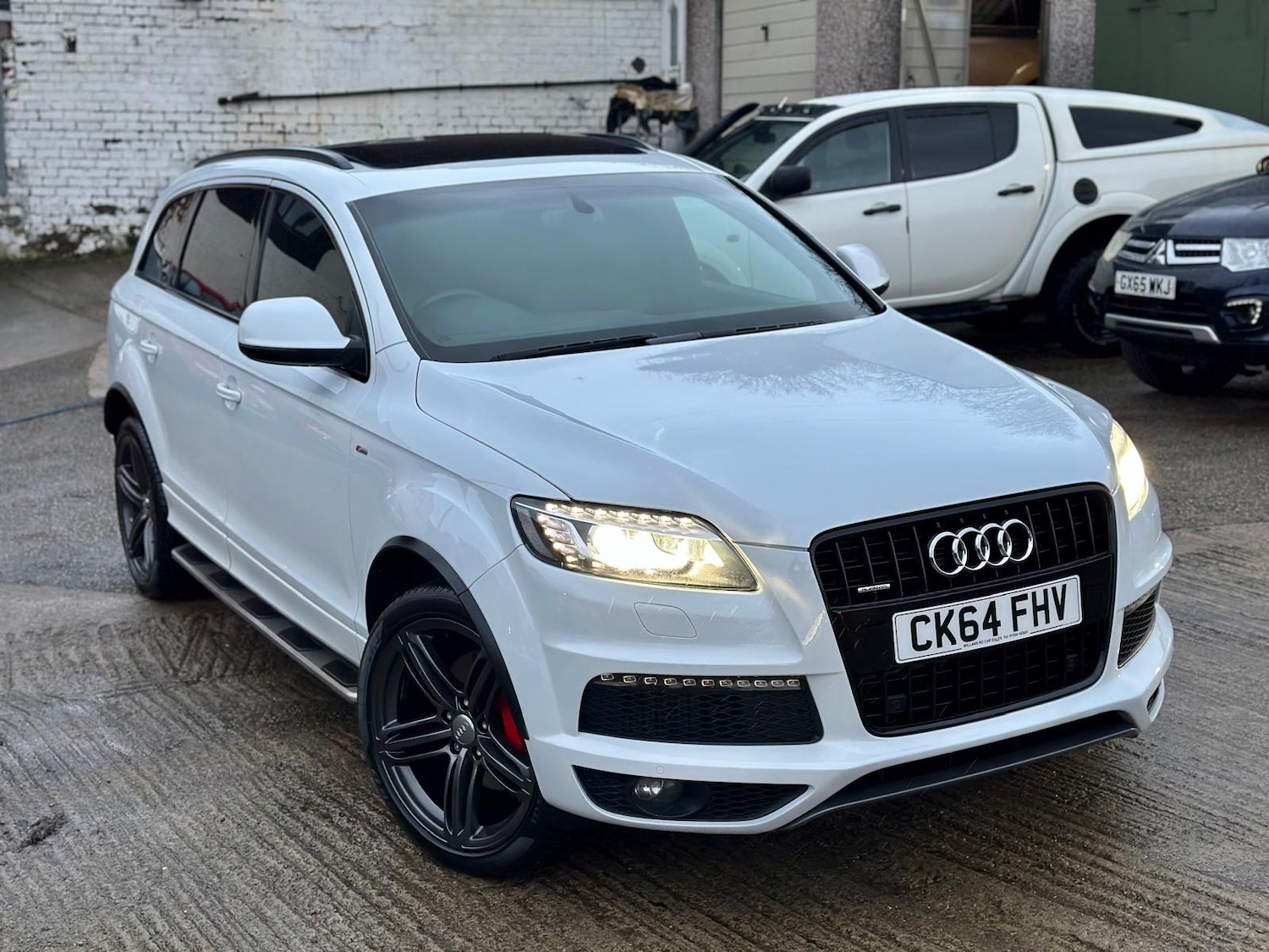 Used Audi Q7 2014 for sale - 77630031: Photo 2