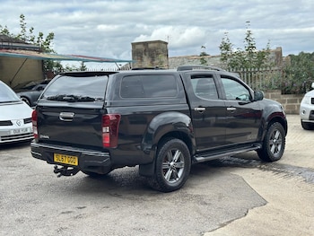 Used Isuzu D-Max 2018 for sale - 75569775: Photo