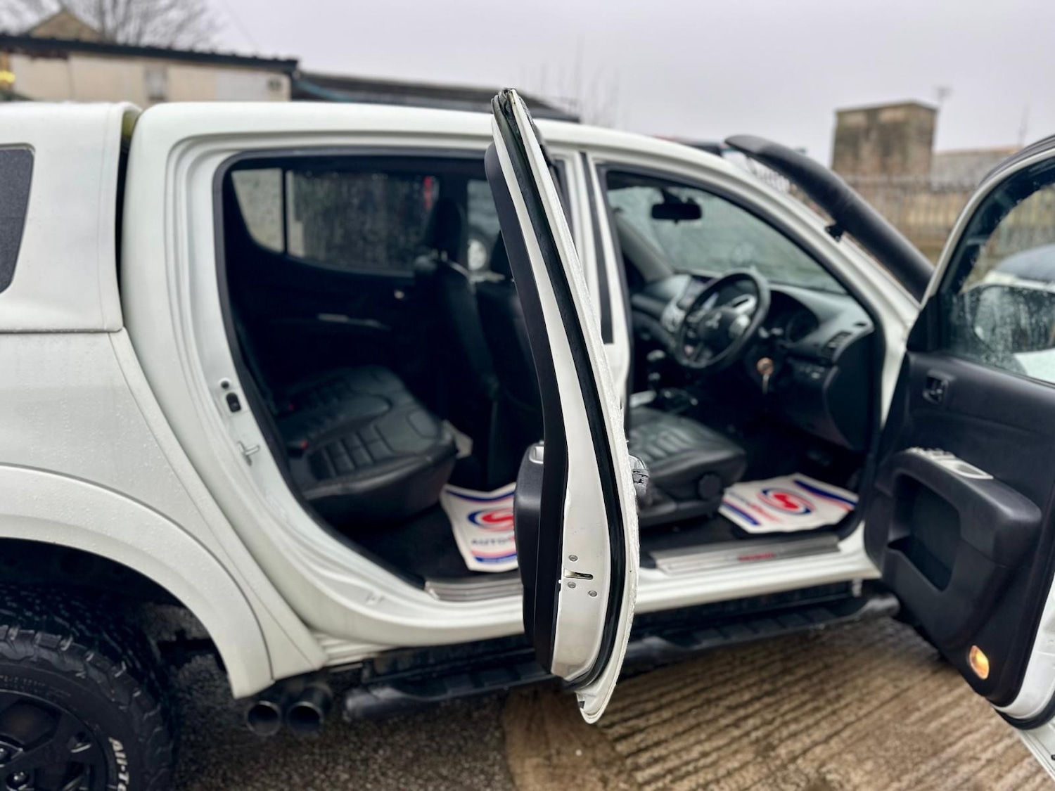 Used Mitsubishi L200 2014 for sale - 77431152: Photo 15