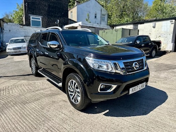 Used Nissan Navara 2017 for sale - 78496226: Photo