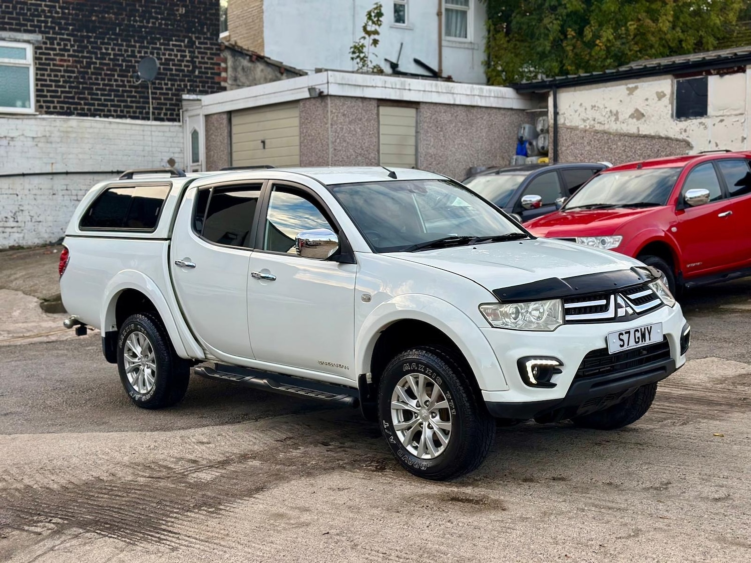 Used Mitsubishi L200 2015 for sale - 76384714: Photo 1