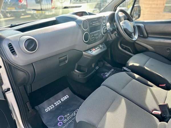 Used Peugeot Partner 2017 for sale - 75872350: Photo 12