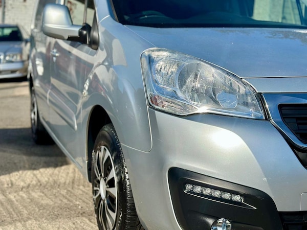 Used Peugeot Partner 2017 for sale - 75872350: Photo 17