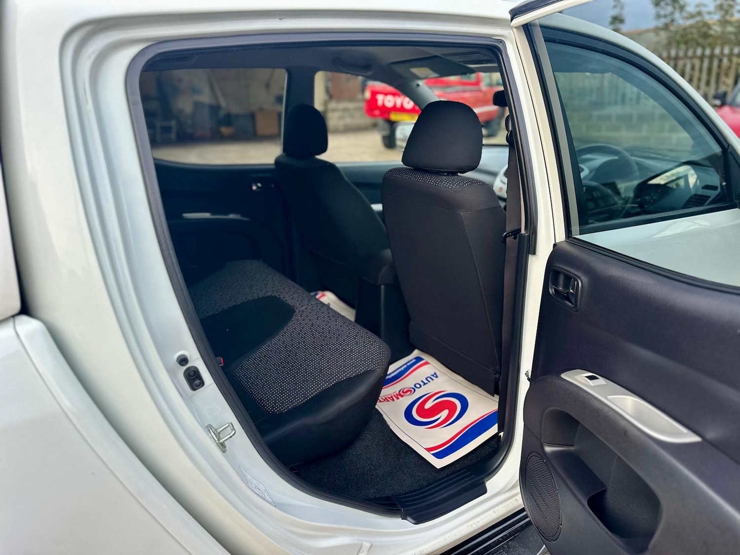 Used Mitsubishi L200 2014 for sale - 76562569: Photo 13