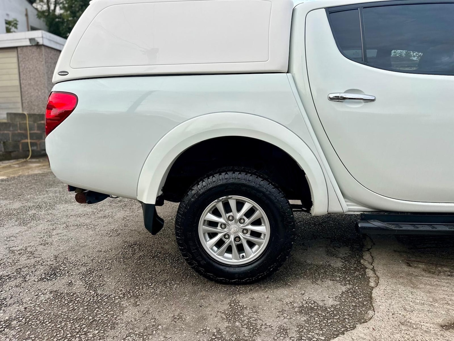 Used Mitsubishi L200 2014 for sale - 76562569: Photo 24