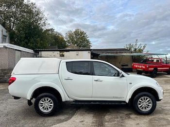 Used Mitsubishi L200 2014 for sale - 76562569: Photo