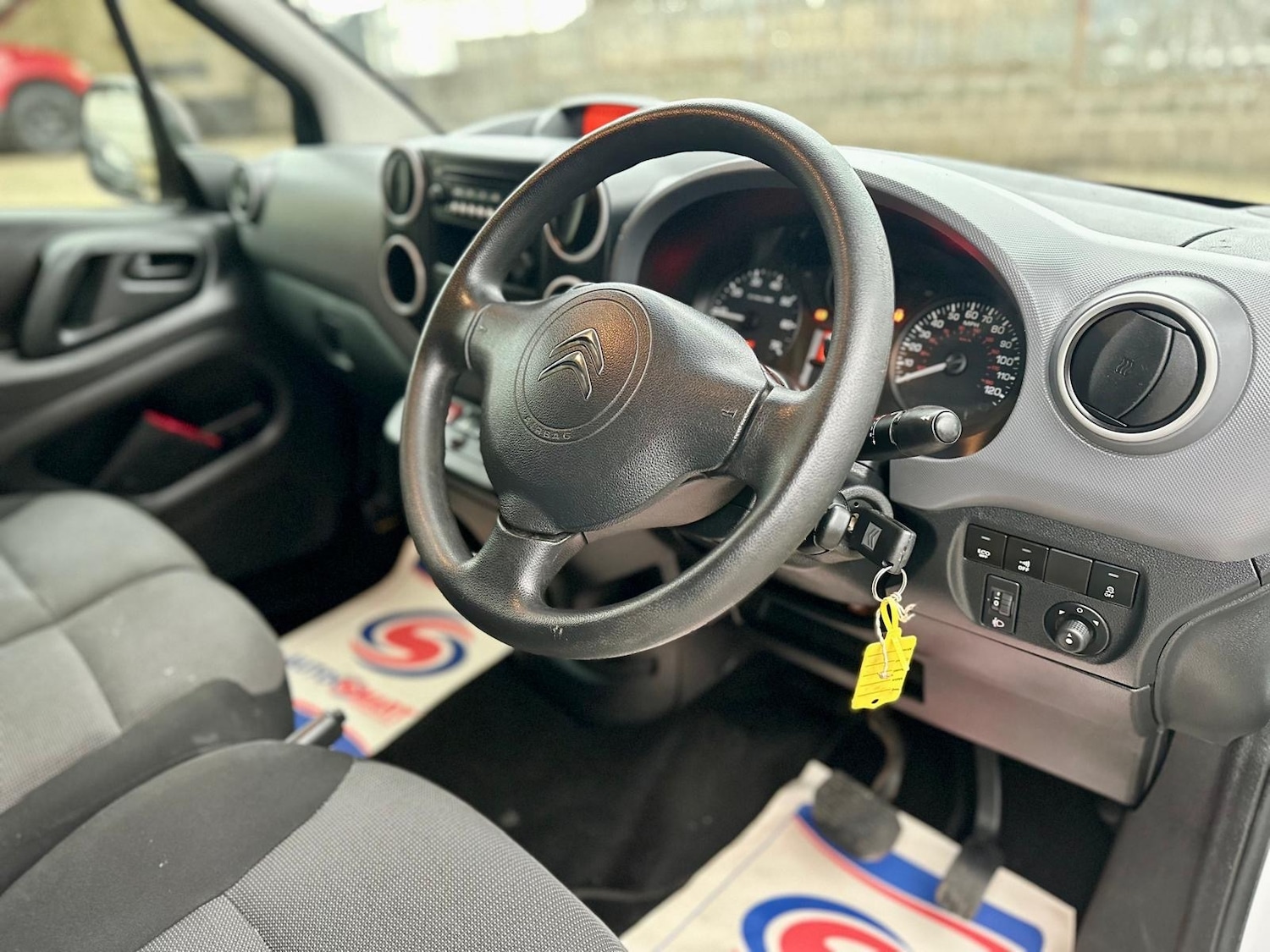 Used Citroen Berlingo 2017 for sale - 77416969: Photo 11