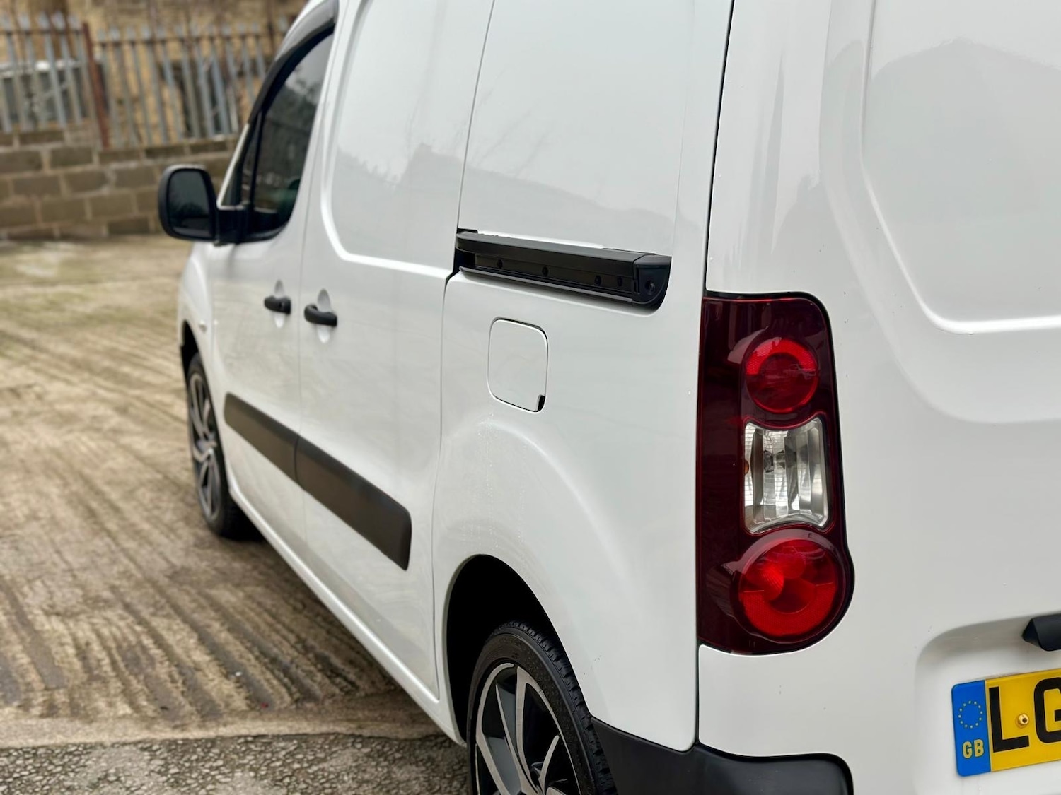 Used Citroen Berlingo 2017 for sale - 77416969: Photo 21